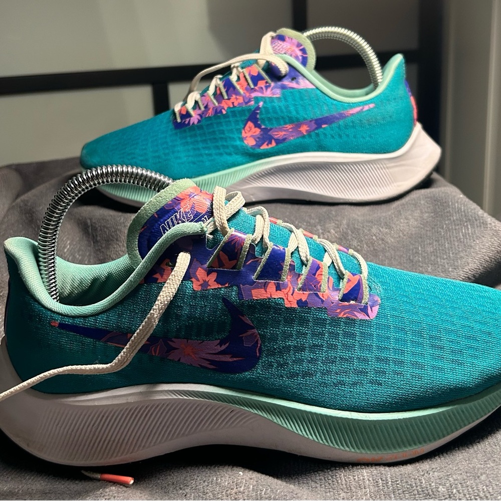 Nike Pegasus Sneakers